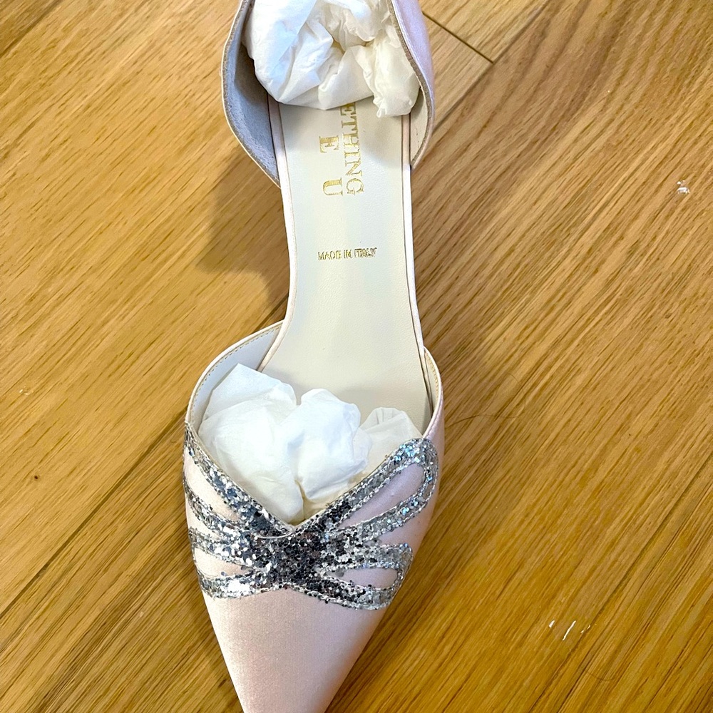 Something Bleu light pink kitten heels